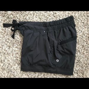 Lululemon Spring Break Away Shorts